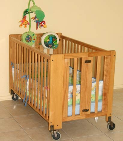 Crib Exquisite